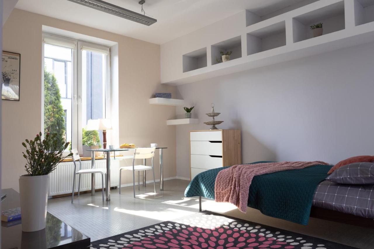 Filmowa Kamienica Apartment